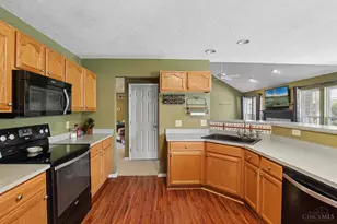 5516 Lakeside Dr, Fairfield, OH 45014 - Photo 15