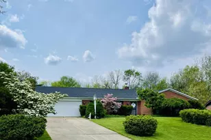 812 White Oak Dr, Oxford, OH 45056 - Photo 3