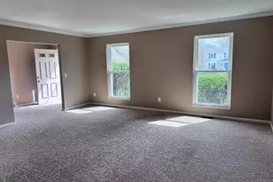 812 White Oak Dr, Oxford, OH 45056 - Photo 5