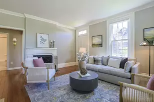 4057 Walton Creek Rd, Columbia Township, OH 45227 - Photo 9