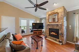 3302 Village Dr, Fairfield, OH 45014 - Photo 9
