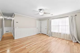 3895 Magnolia Dr, Batavia Township, OH 45102 - Photo 3