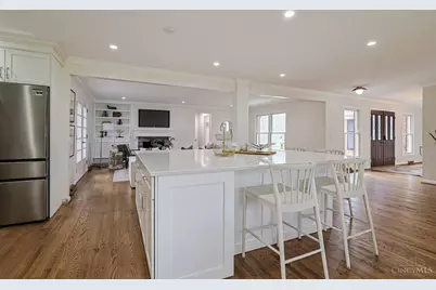 7811 Shawnee Run Road, Indian Hill, OH 45243 - Photo 19