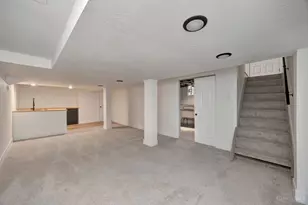 8328 Marley St, Springfield Township, OH 45216 - Photo 37