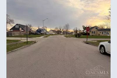 1098 Rydale Road, Harrison Twp, OH 45405 - Photo 5