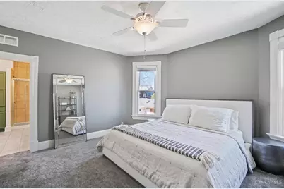1317 Grace Avenue, Cincinnati, OH 45208 - Photo 27
