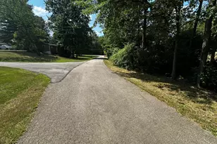 1387 Schmidt Dr, Perry Township, OH 45118 - Photo 5