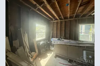 326 Purcell Avenue, Cincinnati, OH 45205 - Photo 7