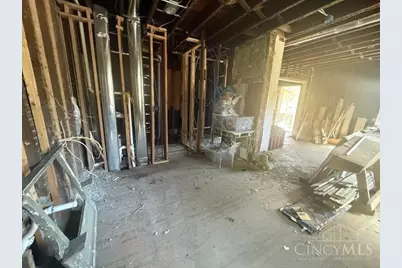 326 Purcell Avenue, Cincinnati, OH 45205 - Photo 9