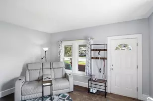 2220 Sheffield St, Middletown, OH 45044 - Photo 9