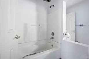 1905 Greenpine Dr, Springfield Township, OH 45231 - Photo 31