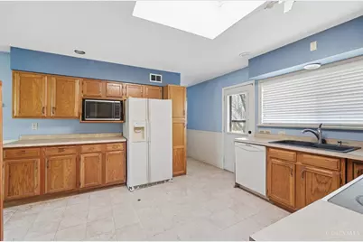 1905 Greenpine Drive, Springfield Township, OH 45231 - Photo 23