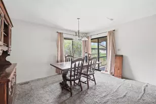 1905 Greenpine Dr, Springfield Township, OH 45231 - Photo 21