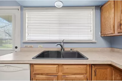 1905 Greenpine Drive, Springfield Township, OH 45231 - Photo 27