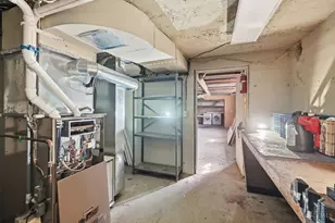 1905 Greenpine Dr, Springfield Township, OH 45231 - Photo 65