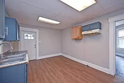 1110 Winfield Avenue, Cincinnati, OH 45205 - Photo 5