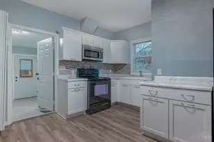 1041 Vine St, Hamilton, OH 45011 - Photo 5