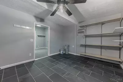 1041 Vine Street, Hamilton, OH 45011 - Photo 11