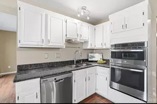 5281 Woodcliff Ct, West Chester, OH 45069 - Photo 13