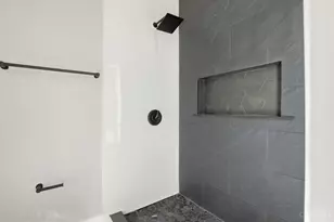 107 Corwine St, Cincinnati, OH 45202 - Photo 23