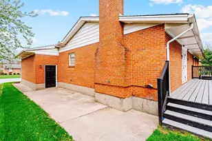 9272 Erin Dr, Colerain Township, OH 45251 - Photo 21