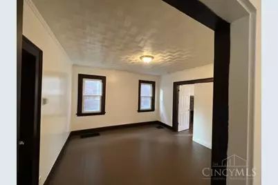 808 Kirbert, Cincinnati, OH 45205 - Photo 3