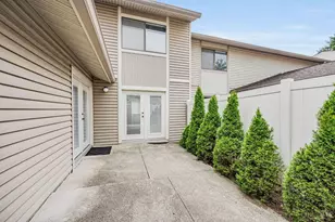 11 Arbor Ct, Springdale, OH 45246 - Photo 27