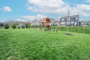 4011 Indigo Ct, Batavia Township, OH 45102 - Photo 7