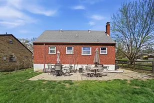 5725 Green Acres Ct, Cincinnati, OH 45248 - Photo 37