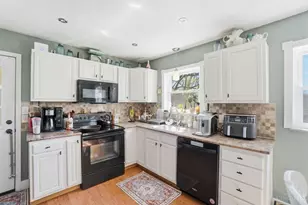 5725 Green Acres Ct, Cincinnati, OH 45248 - Photo 13