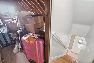 5725 Green Acres Ct, Cincinnati, OH 45248 - Photo 33