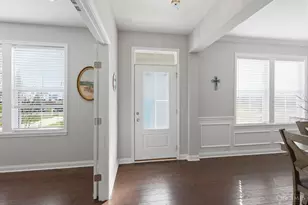 1267 Autumnview Dr, Batavia Township, OH 45103 - Photo 3