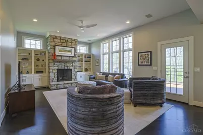 10040 Trail Lane, Montgomery, OH 45249 - Photo 7