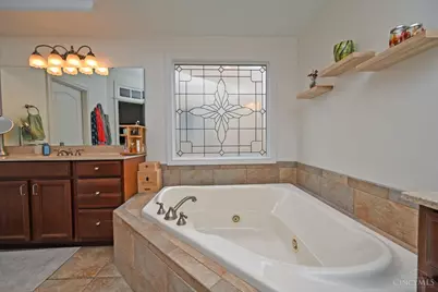 4220 St Cloud Way, Miami Township, OH 45002 - Photo 35