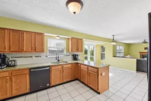 5942 Franklin Trl, Liberty Township, OH 45011 - Photo 7