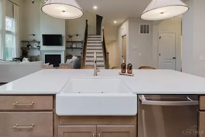 728 Harvest Lane, Washington Twp, OH 45458 - Photo 17