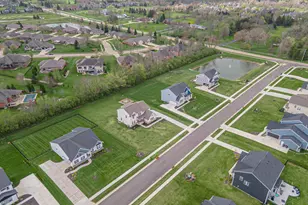 728 Harvest Ln, Washington Twp, OH 45458 - Photo 49