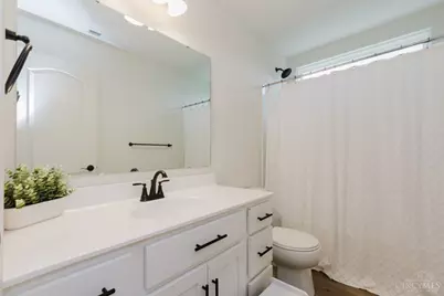 728 Harvest Lane, Washington Twp, OH 45458 - Photo 35