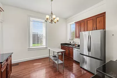 2277 Loth Street, Cincinnati, OH 45219 - Photo 9