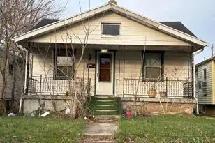 725 Brooklyn Ave, Dayton, OH 45402 - Photo 1