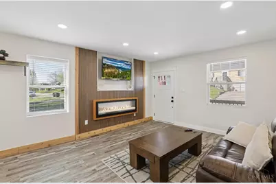 582 Greenwell Avenue, Delhi Township, OH 45238 - Photo 3