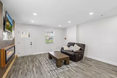 582 Greenwell Avenue, Delhi Township, OH 45238 - Photo 5