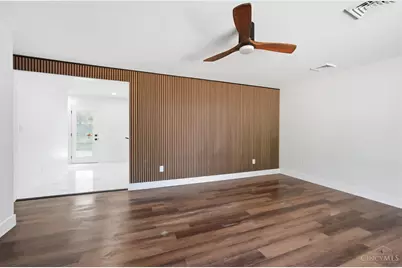 5695 Antoninus Drive, Green Township, OH 45238 - Photo 7