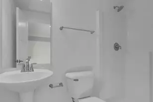 8705 Quietwood Ln, Miami Township, OH 45002 - Photo 45