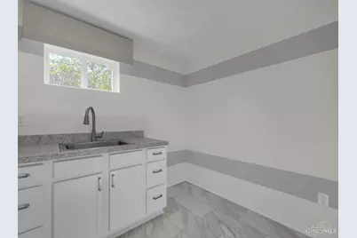 8705 Quietwood Lane, Miami Township, OH 45002 - Photo 43