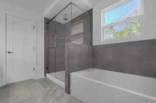 8705 Quietwood Ln, Miami Township, OH 45002 - Photo 25