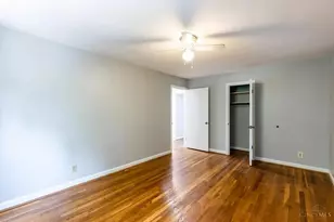 5568 Beechmont Ave, Cincinnati, OH 45230 - Photo 11