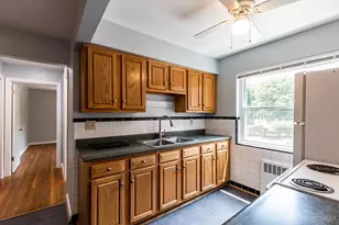 5568 Beechmont Ave, Cincinnati, OH 45230 - Photo 7