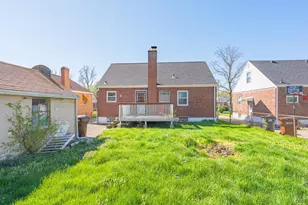 1720 Marilyn Ln, Cincinnati, OH 45231 - Photo 33