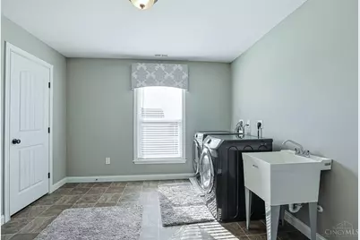 7362 W Observatory, West Chester, OH 45069 - Photo 33